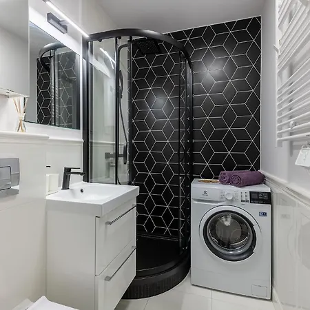 Appartamento Batorego 16 Blue Prywatne Mieszkanie 300m Od Metro Pole Mokotowskie I Sgh Samodzielne Zameldowanie! Self Check-in System! *