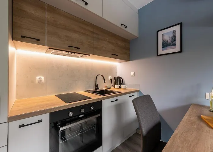 Batorego 16 Blue Prywatne Mieszkanie 300m Od Metro Pole Mokotowskie I Sgh Samodzielne Zameldowanie! Self Check-in System! *